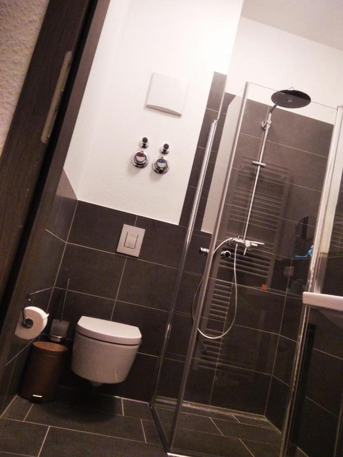 Sroom Stuttgart Flughafen Messe Лайнфелден-Ехтердинген Екстериор снимка